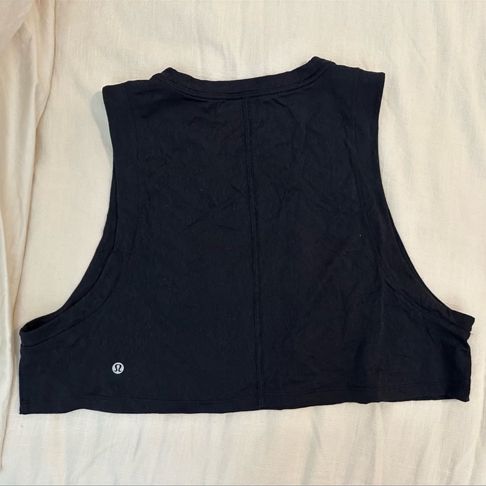 Lululemon crop tank top